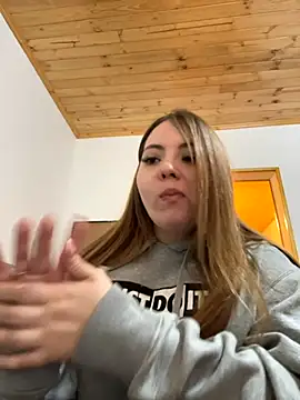 kattee adams online show from October 13, 7:03 pm