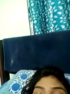 Snapshot of lovely_simran chatting on November 3, 4:52 pm lovely simran online show from November 3, 4:52 pm