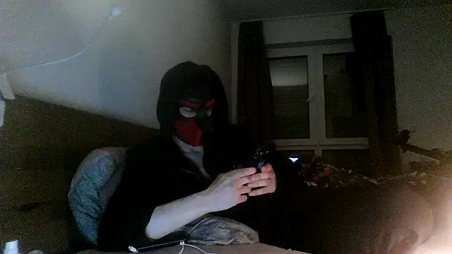 MolleDolle online show from November 17, 4:13 pm