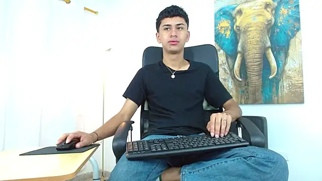 Alancum7 online show from November 11, 1:00 pm