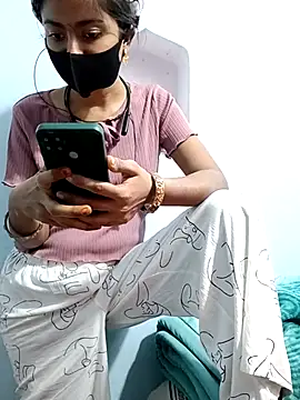 Snapshot of Payal_G chatting on November 18, 4:44 pm Payal G online show from November 18, 4:44 pm