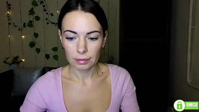 Rita lovvylyou online show from November 3, 6:25 am