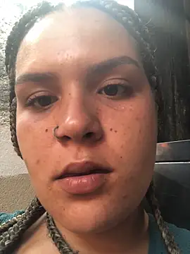 AliceXmoore online show from October 7, 7:44 pm