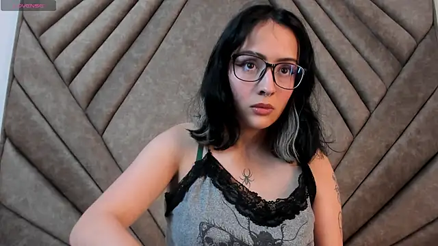 Mythical Girl online show from November 22, 1:48 am