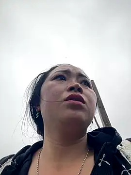 Snapshot of miemie-xx chatting on October 29, 8:05 am miemie-xx online show from October 29, 8:05 am