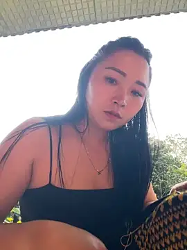 Snapshot of miemie-xx chatting on November 14, 8:46 am miemie-xx online show from November 14, 8:46 am