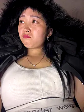 Snapshot of miemie-xx chatting on November 20, 1:11 pm miemie-xx online show from November 20, 1:11 pm