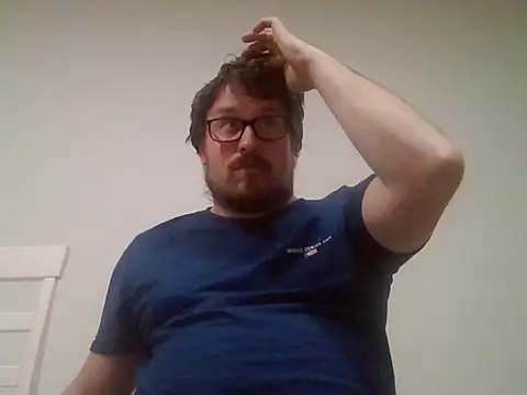 Snapshot of czechguy chatting on November 14, 5:44 pm czechguy online show from November 14, 5:44 pm