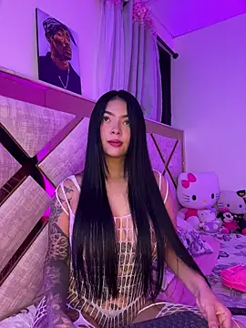 Snapshot of Kiity- chatting on October 25, 5:37 am Kiity- online show from October 25, 5:37 am