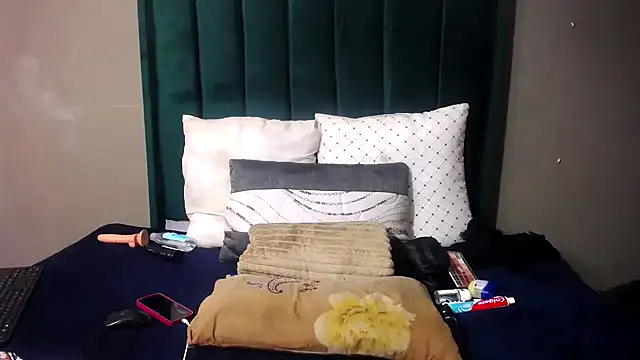 DeliciousBoobsx25 online show from November 19, 6:57 am