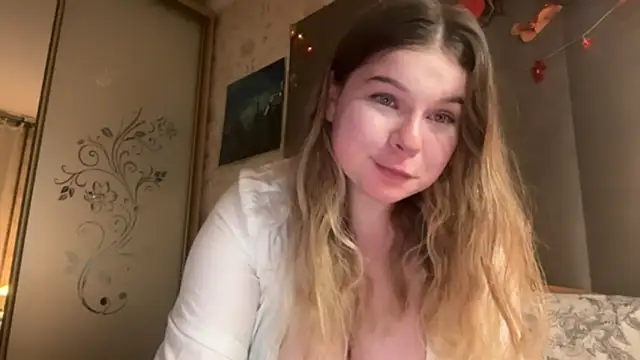 Crave Elise online show from November 11, 12:54 am