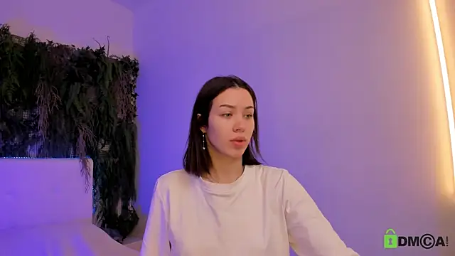 Snapshot of Black_Jenny chatting on October 18, 9:32 am Black Jenny online show from October 18, 9:32 am