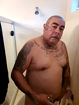 B1GLO online show from November 29, 2:31 pm