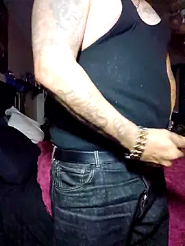 B1GLO online show from December 15, 1:54 am