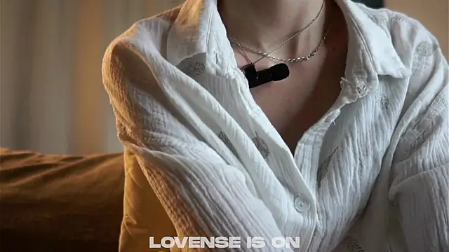 MarcyFrazee online show from October 31, 4:02 am