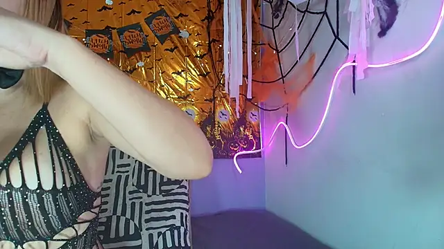 lu mystic online show from October 23, 11:53 am