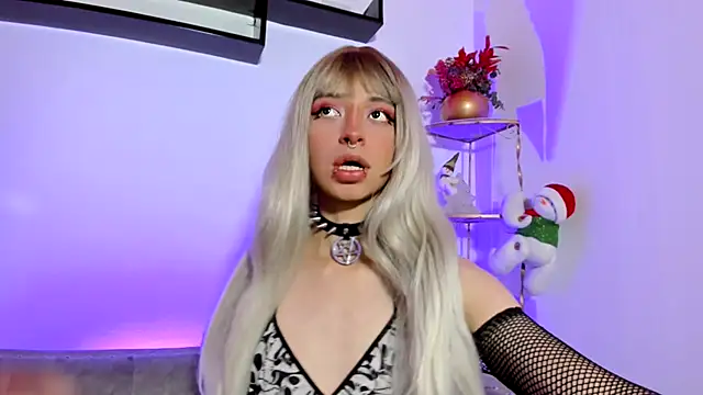 Oasis Fairy online show from December 1, 7:52 pm