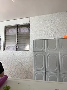 Emilycollei online show from October 15, 2:28 pm