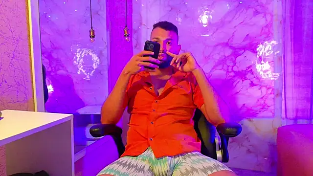 Snapshot of onlymen2025 chatting on November 13, 8:30 pm onlymen2025 online show from November 13, 8:30 pm