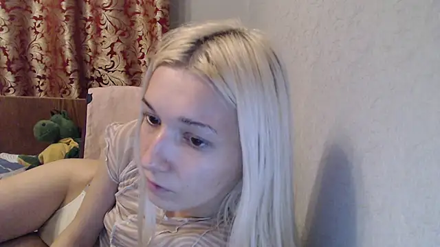 maybe doll online show from December 1, 5:29 pm