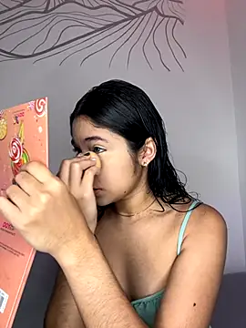 Ariasex  online show from October 17, 7:05 pm