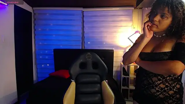 Kendall rossii  online show from November 8, 4:45 am