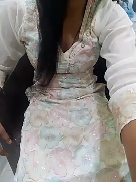 Snapshot of Suman_rani6 chatting on October 25, 5:04 am Suman rani6 online show from October 25, 5:04 am