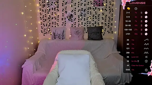 Evaa Braunn online show from November 24, 2:11 am