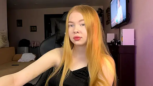 RaguelNicksons online show from November 13, 5:28 am