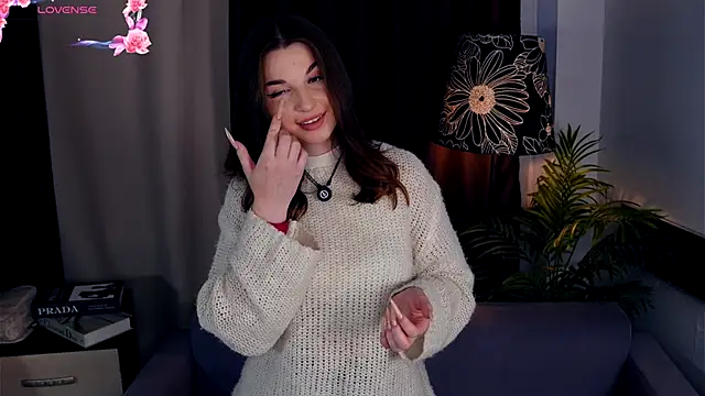 TheoPeecha online show from October 9, 10:57 am