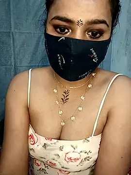 Snapshot of CUTE-567 chatting on December 13, 7:53 pm CUTE-567 online show from December 13, 7:53 pm