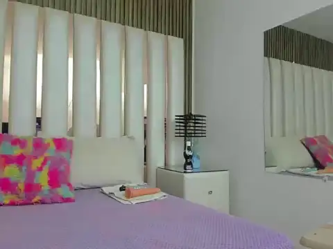 AmbarGills online show from October 10, 12:48 pm