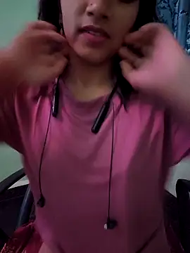 Snapshot of Royal_Shona chatting on November 28, 7:27 pm Royal Shona online show from November 28, 7:27 pm