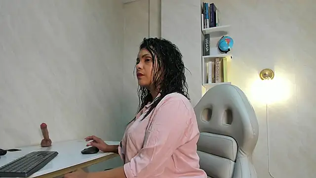 Barbbara sweett online show from November 4, 7:57 pm