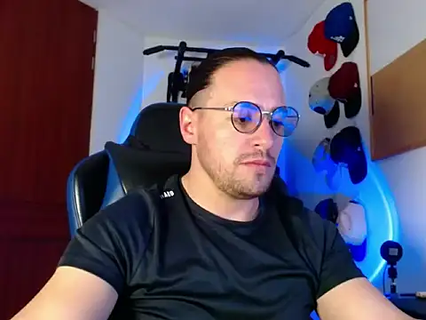 kurt xx online show from November 24, 3:34 pm