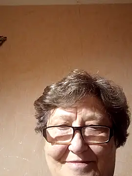 Snapshot of Katherine735 chatting on November 14, 6:06 pm Katherine735 online show from November 14, 6:06 pm