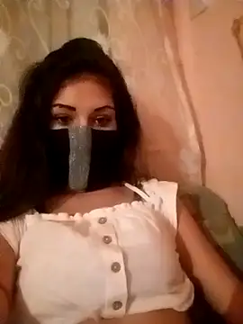 lorina202 online show from October 31, 4:13 am