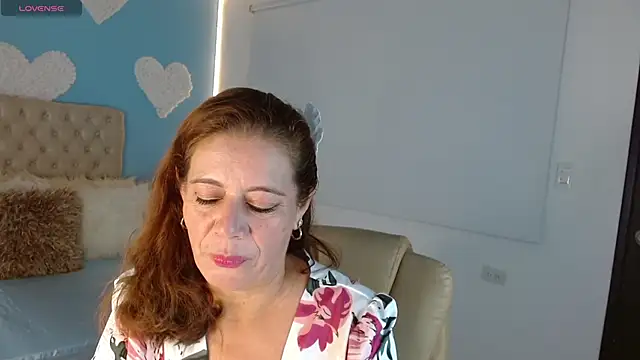 Snapshot of channelsmith_55 chatting on October 28, 1:03 pm channelsmith 55 online show from October 28, 1:03 pm