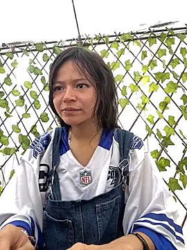 Ninfa pink online show from October 11, 3:21 pm