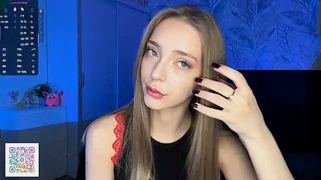 EvaPeace online show from November 24, 5:23 pm