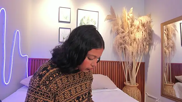 MIAHIVANOV online show from November 13, 12:15 pm