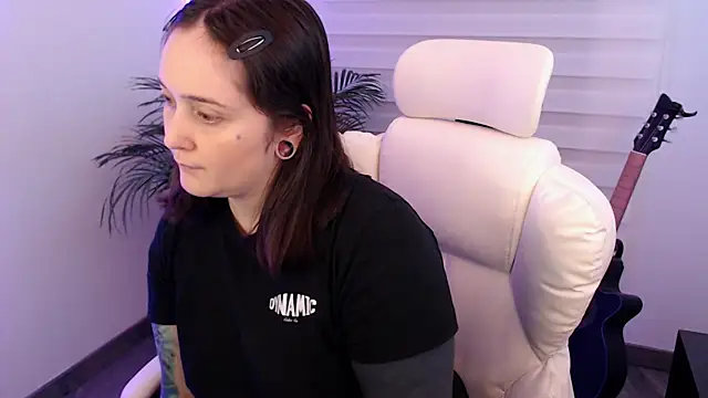 Fallenag666 online show from December 2, 1:00 am