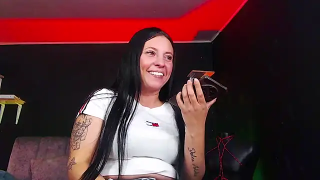 Liastark online show from December 1, 5:18 pm