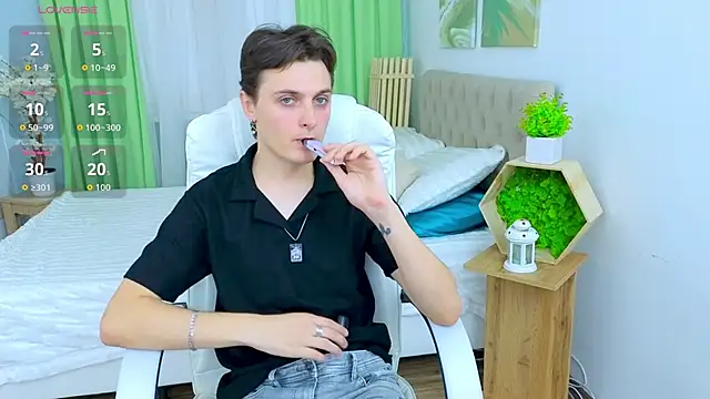 GGimperator  online show from October 15, 10:15 am