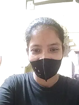 Snapshot of Jaanvi_G chatting on November 6, 11:11 am Jaanvi G online show from November 6, 11:11 am