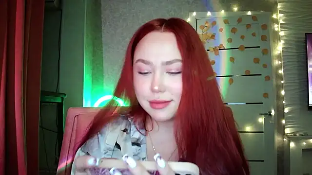 LolaMint  online show from October 24, 12:56 pm