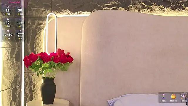 Snapshot of AmyCarammel chatting on November 1, 5:59 pm AmyCarammel online show from November 1, 5:59 pm