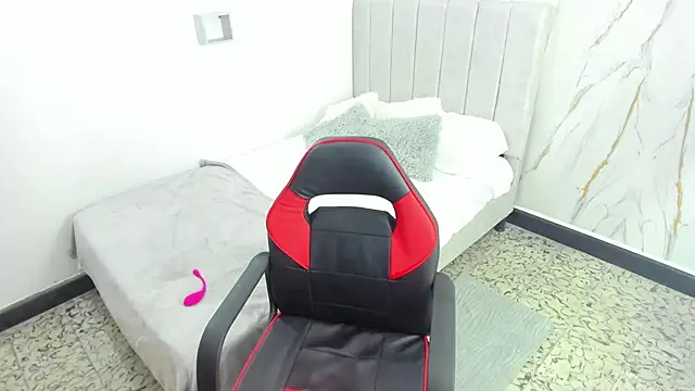 Amira mansour online show from November 2, 12:18 pm