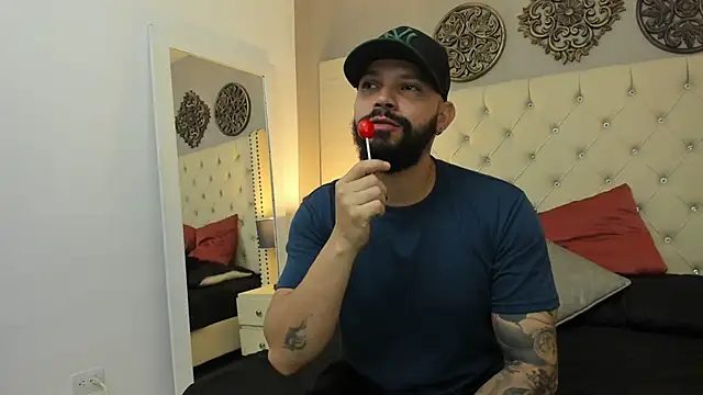 AlukardBig online show from October 15, 8:20 pm