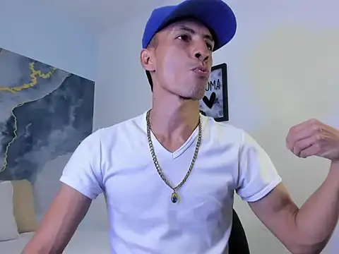 latin crissex online show from October 28, 11:58 am